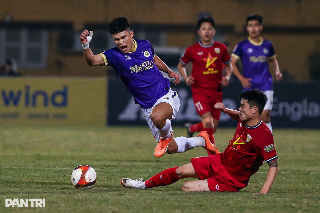 Tuấn Hải và Văn Quyết không ghi bàn, Hà Nội FC bị Hà Tĩnh cầm hòa - 5