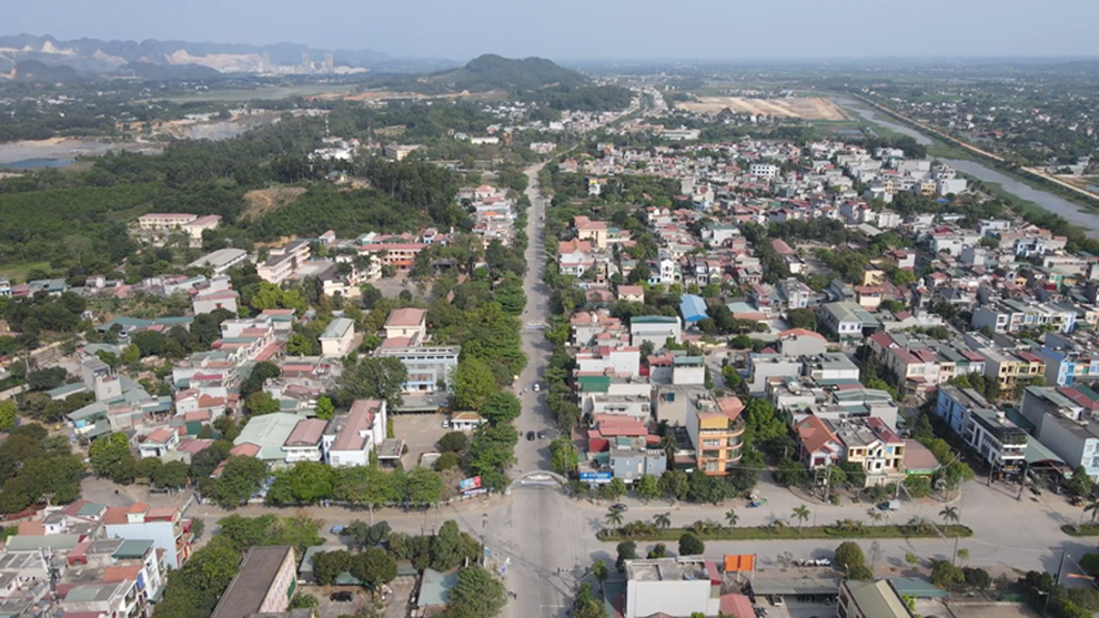 Thanh Hóa thu hút dòng tiền đầu tư - 2 Thanh Hóa thu hút dòng tiền đầu tư - 2