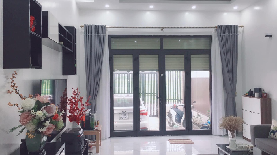 Căn nhà bạc tỷ sau nhiều năm tích cóp bỏ phố, về quê của vợ chồng trẻ - 3 Căn nhà bạc tỷ sau nhiều năm tích cóp bỏ phố, về quê của vợ chồng trẻ - 3