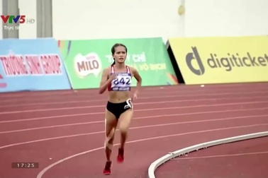 Lò Thị Thanh về nhì ở đường chạy 10.000m