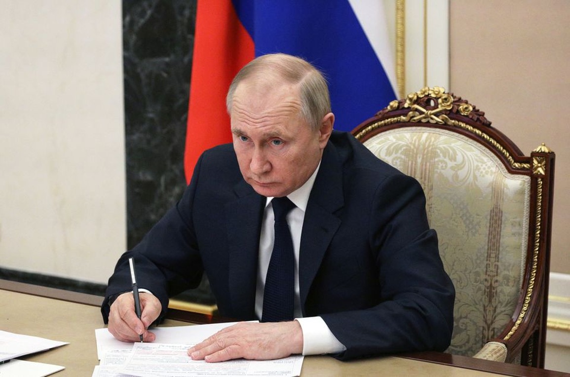 Tổng thống Putin lên tiếng giữa cuộc chiến kinh tế chưa từng có - 1 Tổng thống Putin lên tiếng giữa cuộc chiến kinh tế chưa từng có - 1