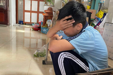 Nam sinh lớp 6 bị đánh hội đồng 3 lần trong 4 ngày vì... nhìn thấy ghét