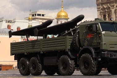 Nga và Ukraine “ăn miếng trả miếng”, cuộc đấu UAV nóng rực