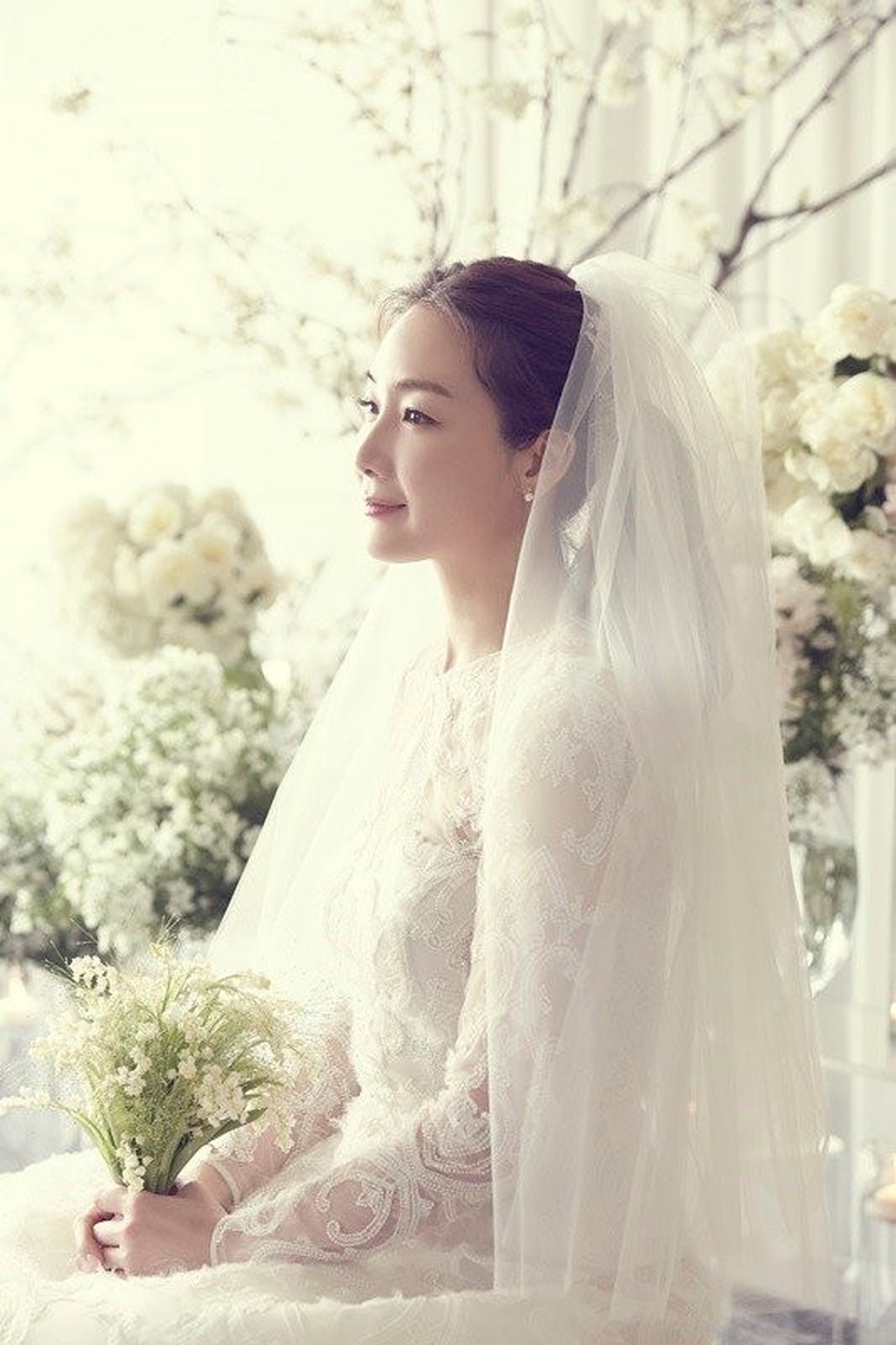 44 tuổi, Choi Ji Woo mang bầu lần đầu sau gần 2 năm kết hôn - 2 44 tuổi, Choi Ji Woo mang bầu lần đầu sau gần 2 năm kết hôn - 2