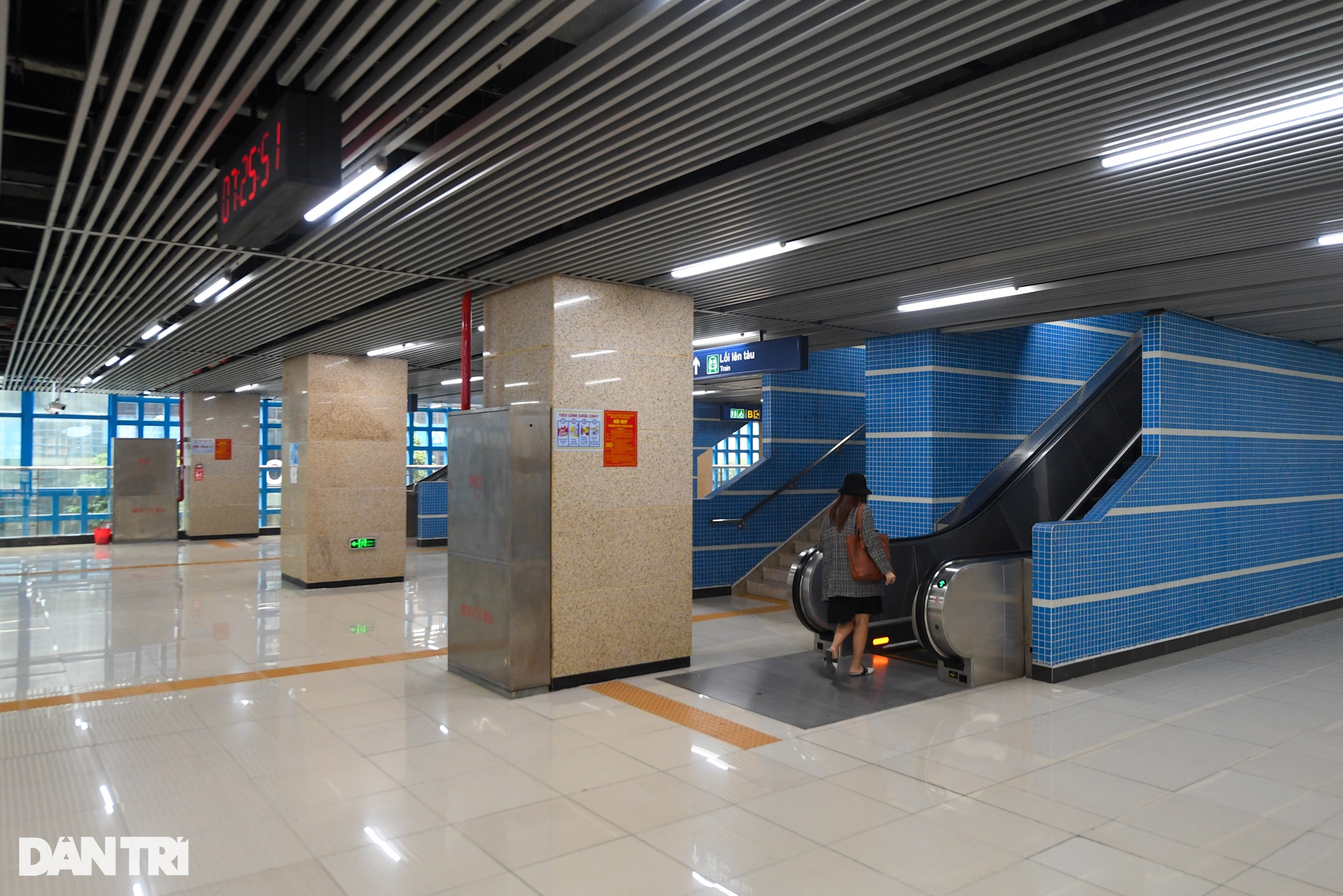 Tàu đường sắt Cát Linh - Hà Đông bất ngờ vắng khách sáng đầu tuần - 4 Tàu đường sắt Cát Linh - Hà Đông bất ngờ vắng khách sáng đầu tuần - 4