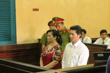 Nữ “đại gia” ve chai và những cú lừa ngoạn mục