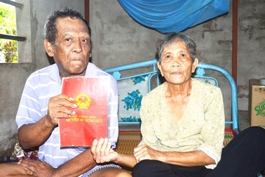 Vụ kiện khiến dư luận bất bình: Gia đình người thua kiện sắp bị đẩy vào đường cùng!