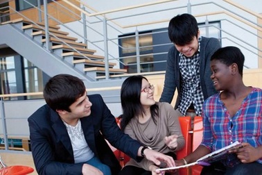 Tưng bừng lịch phỏng vấn học bổng du học Anh 2016