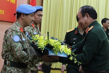 Thêm hai sĩ quan Việt Nam lên đường làm nhiệm vụ Gìn giữ hòa bình