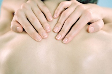 4 chiêu phòng chống thoái hóa đốt sống cổ