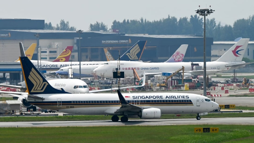 Singapore điều chiến đấu cơ hộ tống máy bay bị dọa đánh bom - 1 Singapore điều chiến đấu cơ hộ tống máy bay bị dọa đánh bom - 1
