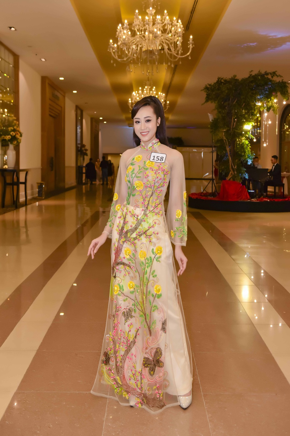 Anika Trinh Trinh đăng quang Hoa khôi Gương mặt Thời trang Mùa Xuân - 6 Anika Trinh Trinh đăng quang Hoa khôi Gương mặt Thời trang Mùa Xuân - 6