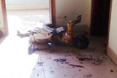 Đâm chết người yêu rồi tự mình thiêu đốt cả hai người