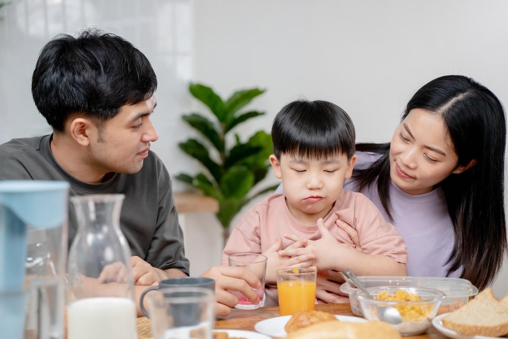 Cho trẻ ăn mì gói, phụ huynh cần lưu ý những thông tin gì? - 1 Cho trẻ ăn mì gói, phụ huynh cần lưu ý những thông tin gì? - 1