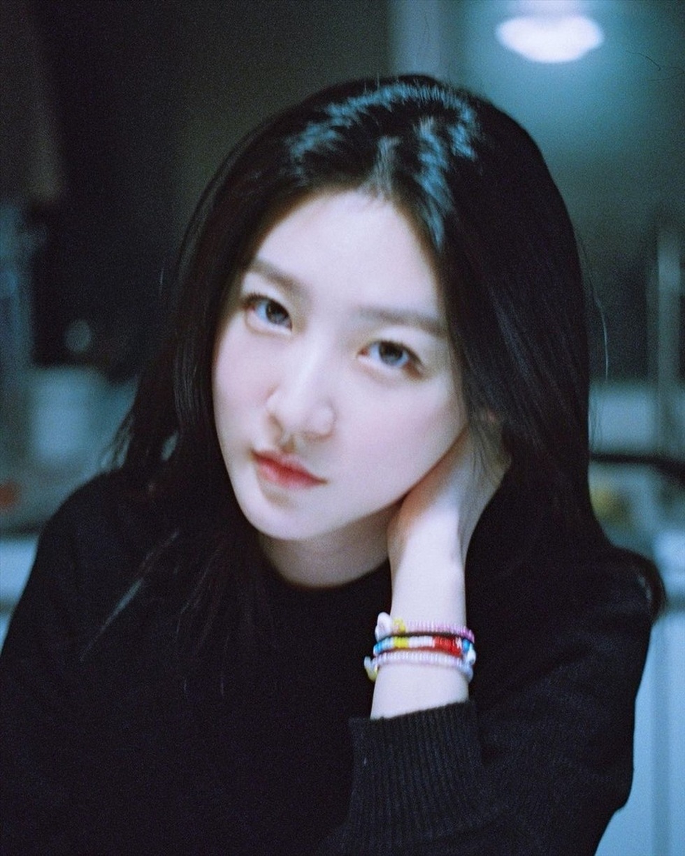 Tâm thư day dứt của Kim Sae Ron và bi kịch của ngôi sao không thể yên nghỉ - 4 Tâm thư day dứt của Kim Sae Ron và bi kịch của ngôi sao không thể yên nghỉ - 4
