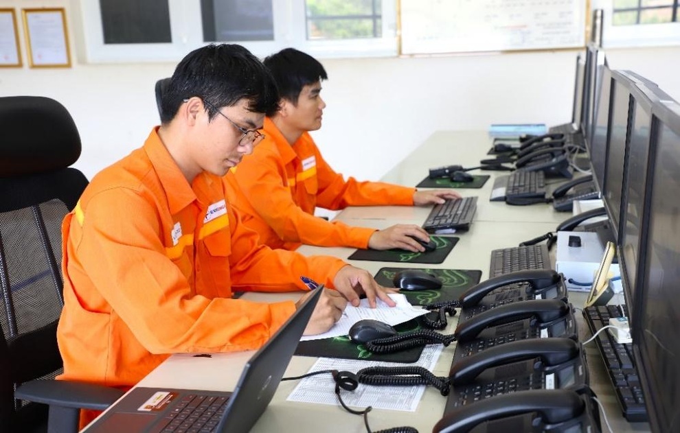 Tổng Công ty Phát điện 3 sản xuất hơn 19 tỷ kWh điện trong 9 tháng - 3 Tổng Công ty Phát điện 3 sản xuất hơn 19 tỷ kWh điện trong 9 tháng - 3
