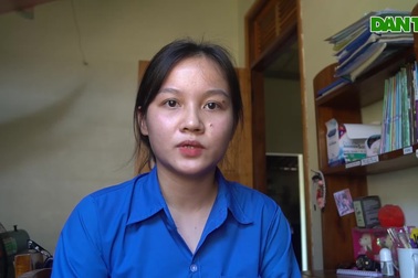 Nữ thủ khoa dân tộc Mường vừa xinh đẹp lại là đảng viên trẻ