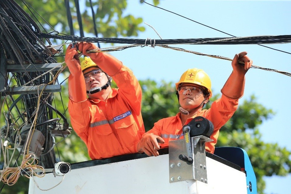 Tại sao Việt Nam lại phải nhập khẩu điện Trung Quốc? - 1 Tại sao Việt Nam lại phải nhập khẩu điện Trung Quốc? - 1