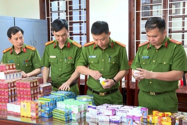 Thủ tướng: "Lập tổ công tác đặc biệt, mở đợt cao điểm truy quét hàng giả"