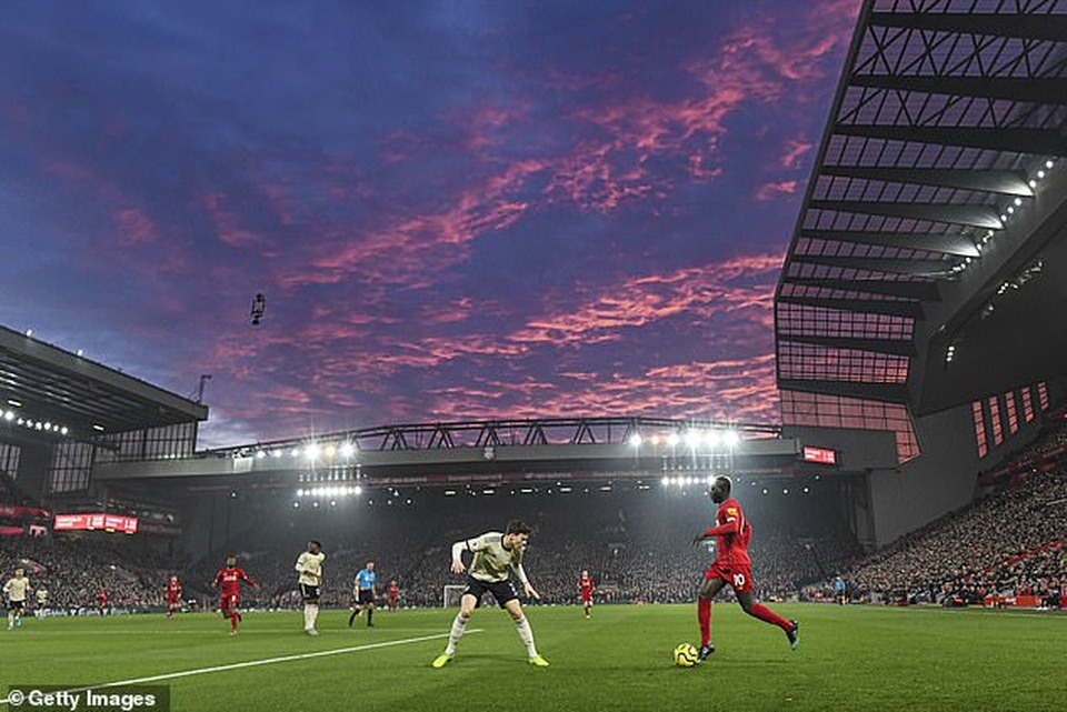 Premier League sẽ đóng cửa với khán giả? - 2 Premier League sẽ đóng cửa với khán giả? - 2
