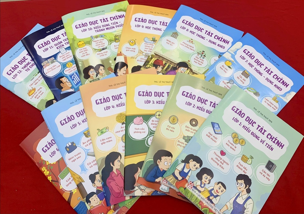 Pendidikan kewangan awal untuk anak-anak memahami nilai wang dan menghargai tenaga kerja - 1 Giáo dục tài chính từ sớm để trẻ hiểu giá trị đồng tiền và quý sức lao động - 1