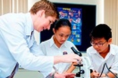 Chương trình học bổng của Trường Quốc tế BVIS cho năm học 2013-2014