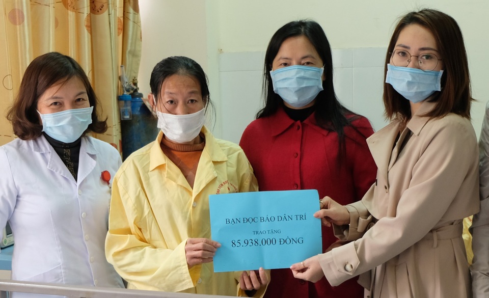 Bạn đọc giúp người vợ chăm chồng chấn thương sọ não gần 86 triệu đồng - 2 Bạn đọc giúp người vợ chăm chồng chấn thương sọ não gần 86 triệu đồng - 2