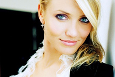 Cameron Diaz lại hẹn hò với “phi công trẻ” 