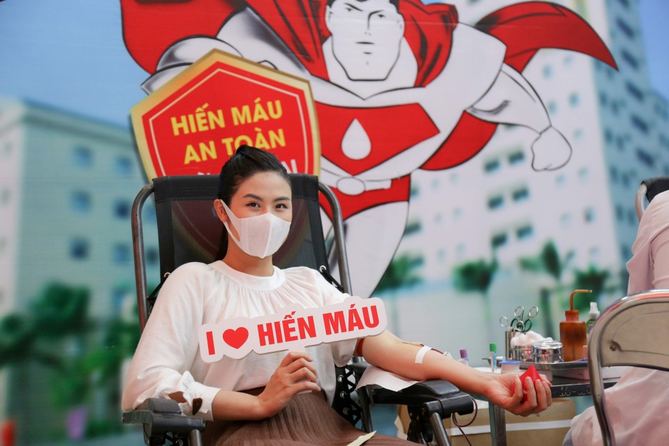 Hiến máu lần 7 giữa đại dịch, Hoa hậu Ngọc Hân kể câu chuyện rớt nước mắt - 5 Hiến máu lần 7 giữa đại dịch, Hoa hậu Ngọc Hân kể câu chuyện rớt nước mắt - 5