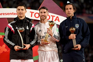 Vượt C.Ronaldo, Ramos xuất sắc nhất cúp thế giới các CLB