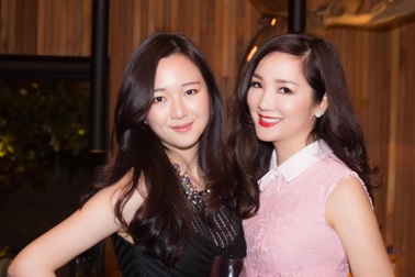 Con gái hoa hậu Giáng My xinh đẹp như mẹ