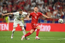 Đan Mạch đi tiếp, Serbia chia tay Euro 2024