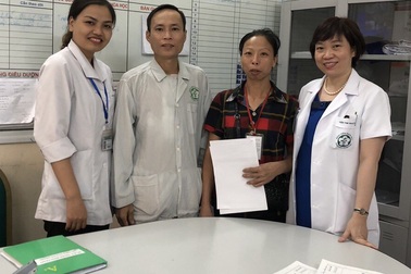 "Có sự giúp đỡ của bạn đọc báo Dân trí, chồng em đã thoát chết trở về nhà"