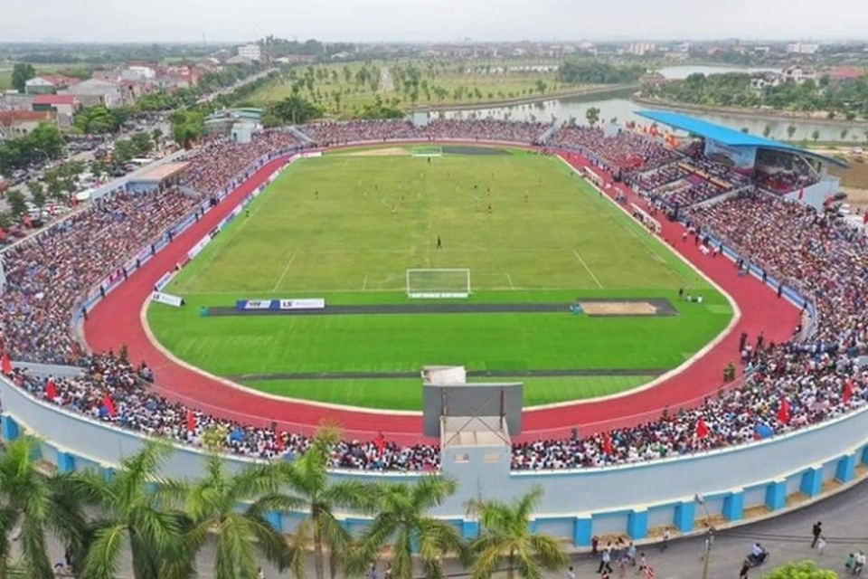Dàn đèn 11 tỷ phải dừng thi công vì dịch Covid, lại bị cắt trộm cáp dẫn - 2 Dàn đèn 11 tỷ phải dừng thi công vì dịch Covid, lại bị cắt trộm cáp dẫn - 2