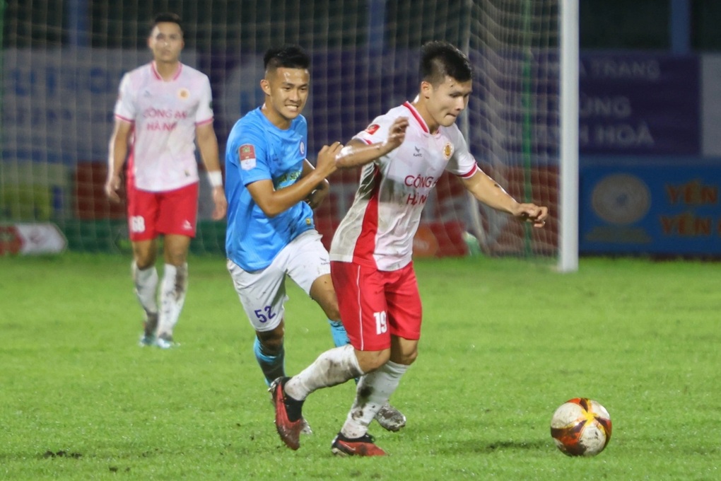 CLB Công an Hà Nội thua Khánh Hòa, vị trí của HLV Gong Oh Kyun lung lay - 1 CLB Công an Hà Nội thua Khánh Hòa, vị trí của HLV Gong Oh Kyun lung lay - 1