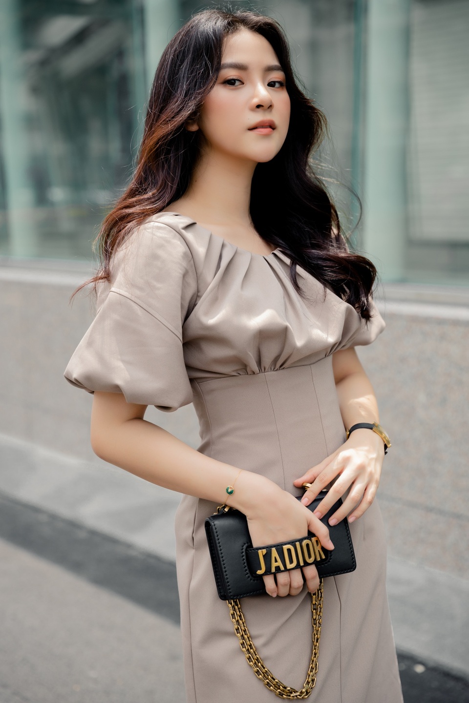 “Tình địch” Nhã Phương vượt trầm cảm, dành dụm hết cát-xê học đại học - 3 “Tình địch” Nhã Phương vượt trầm cảm, dành dụm hết cát-xê học đại học - 3