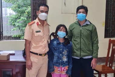 Bé gái trên đường về quê Sơn La tránh dịch đột nhiên bị mất tích ở Nghệ An