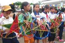 Tổ chức thăm, tặng quà trẻ em có hoàn cảnh đặt biệt dịp Tết Trung thu 2020