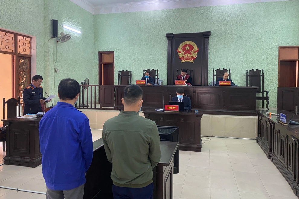 Lĩnh 18 năm tù vì đưa nhiều người Trung Quốc vào Việt Nam trái phép - 1 Lĩnh 18 năm tù vì đưa nhiều người Trung Quốc vào Việt Nam trái phép - 1