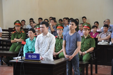 Vụ 8 người chạy thận tử vong: Một luật sư bị mời ra khỏi phiên tòa