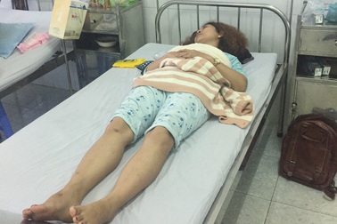 Bí thư xã bị vợ tố ngoại tình, vũ phu bị phạt 3 triệu đồng