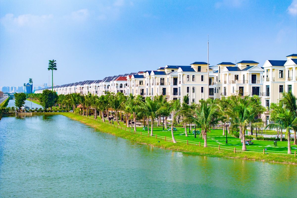 Cư dân Vinhomes Ocean Park 2 có thêm loạt tiện ích tại Empire Park - 4 Cư dân Vinhomes Ocean Park 2 có thêm loạt tiện ích tại Empire Park - 4