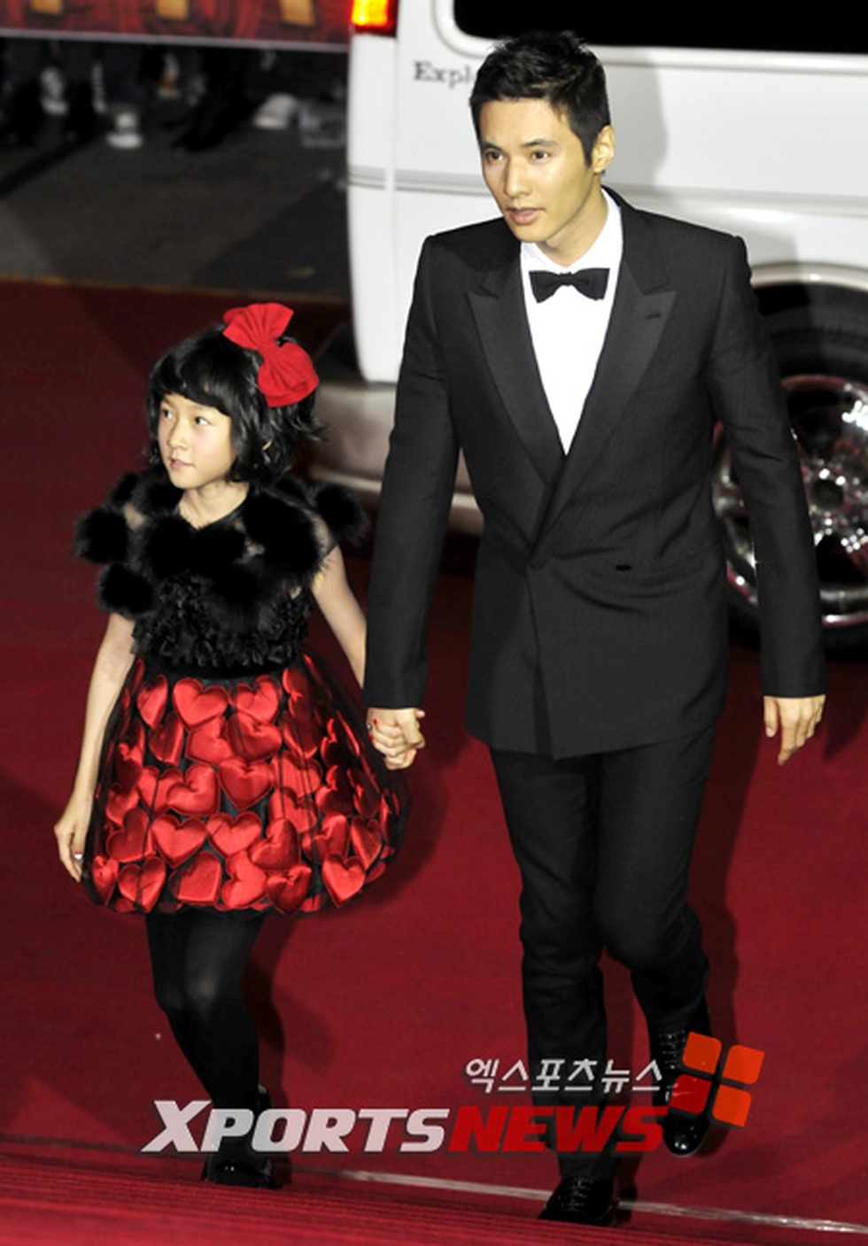 Tài tử Trái tim mùa thu Won Bin: Ông chú có trái tim ấm áp, sống bí ẩn - 3