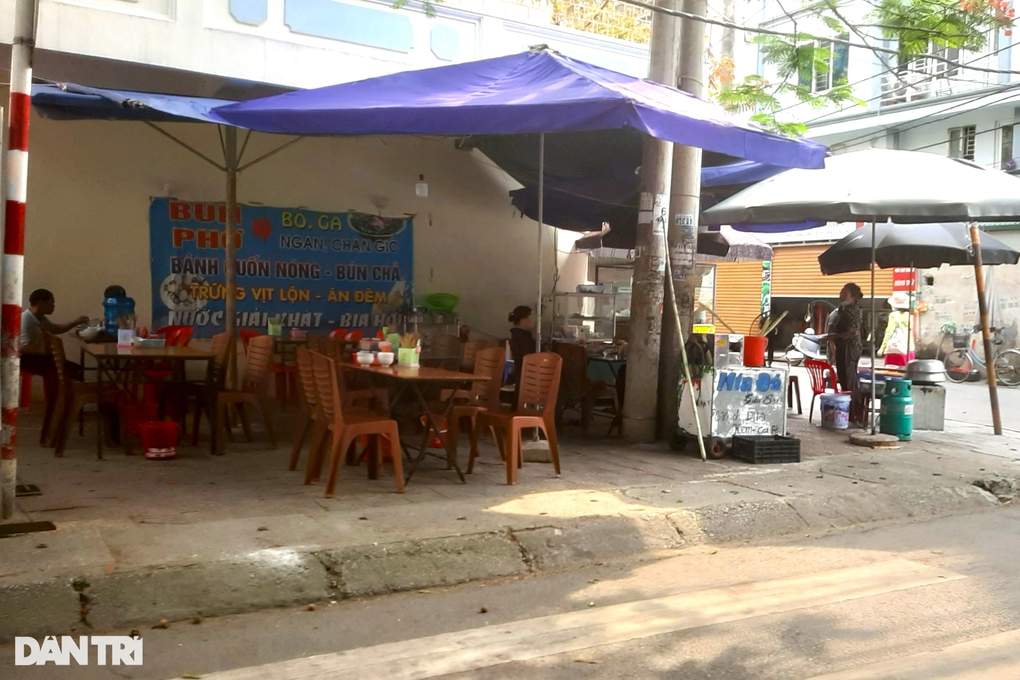 Vụ bún chả 35.000 đồng: Suất bún 2 cái chả ở Sầm Sơn có giá như thế nào? - 4 Vụ bún chả 35.000 đồng: Suất bún 2 cái chả ở Sầm Sơn có giá như thế nào? - 4