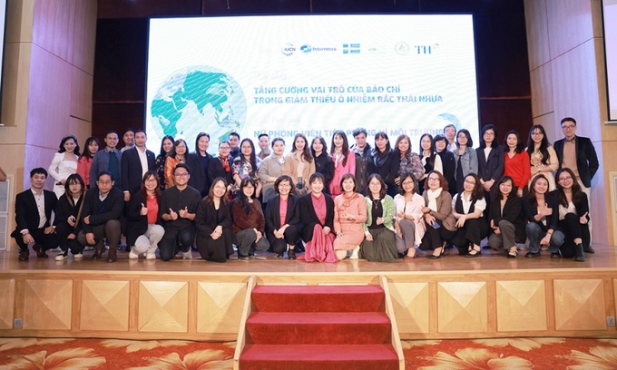 Các đại biểu tham dự Hội thảo.