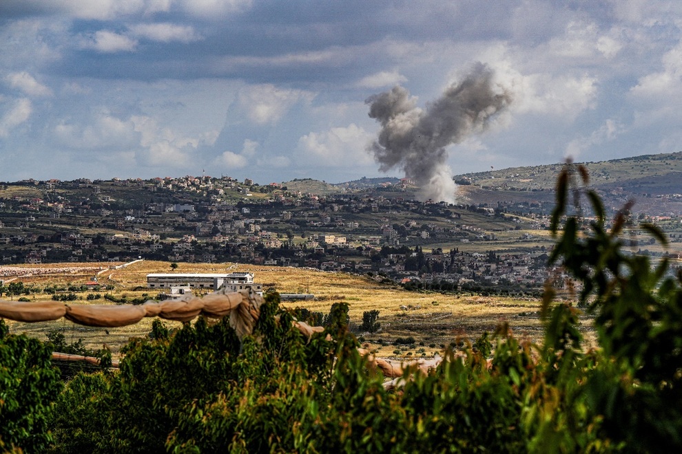 Lý do Israel đẩy mạnh tấn công Hezbollah thời điểm này - 1 Lý do Israel đẩy mạnh tấn công Hezbollah thời điểm này - 1