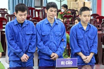 Nhân viên quán karaoke lĩnh án tù vì... hưởng lợi 50 nghìn đồng