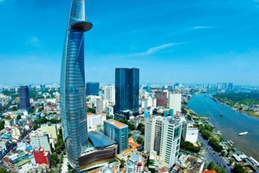 HSBC: Kinh tế Việt Nam đã "vượt khỏi vòng nguy hiểm"