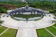 Bên trong tượng đài nguyên mẫu Mẹ Việt Nam anh hùng có 12 con, cháu liệt sỹ