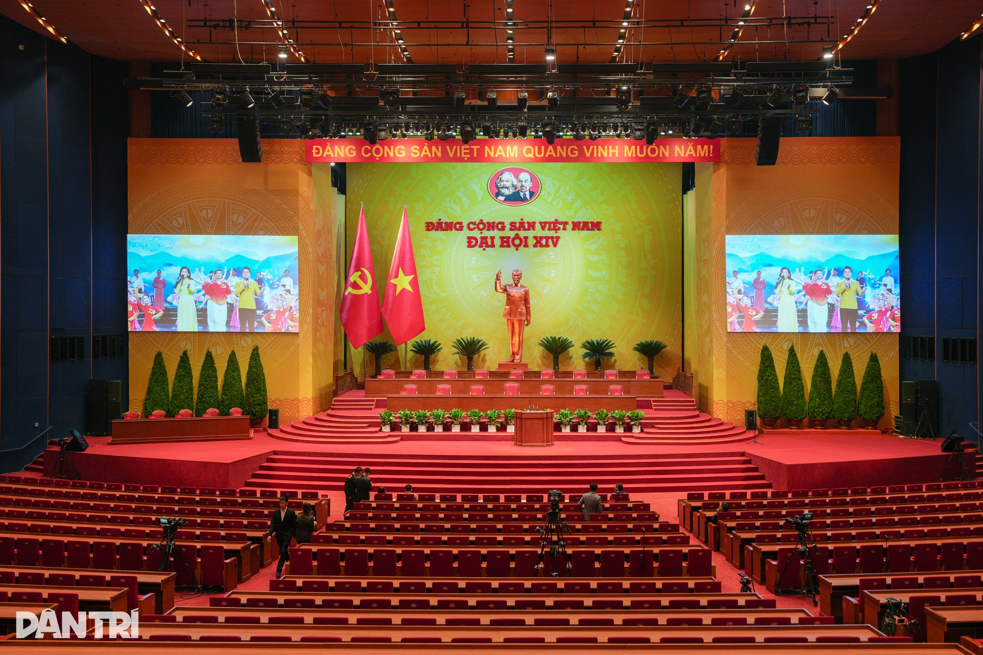 Hoàn thiện công tác tổ chức, sẵn sàng phục vụ Đại hội lần thứ XIV của Đảng - 8